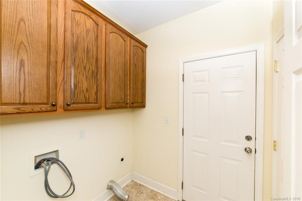 63 Spring Heights Court #23 - Photo 15