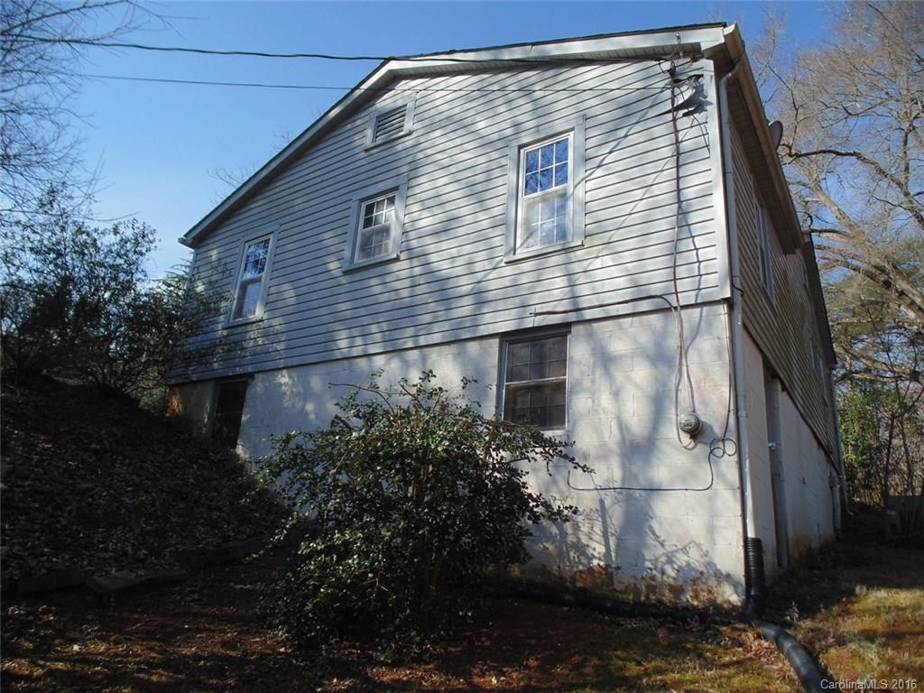 129 Georgia Avenue - Photo 2