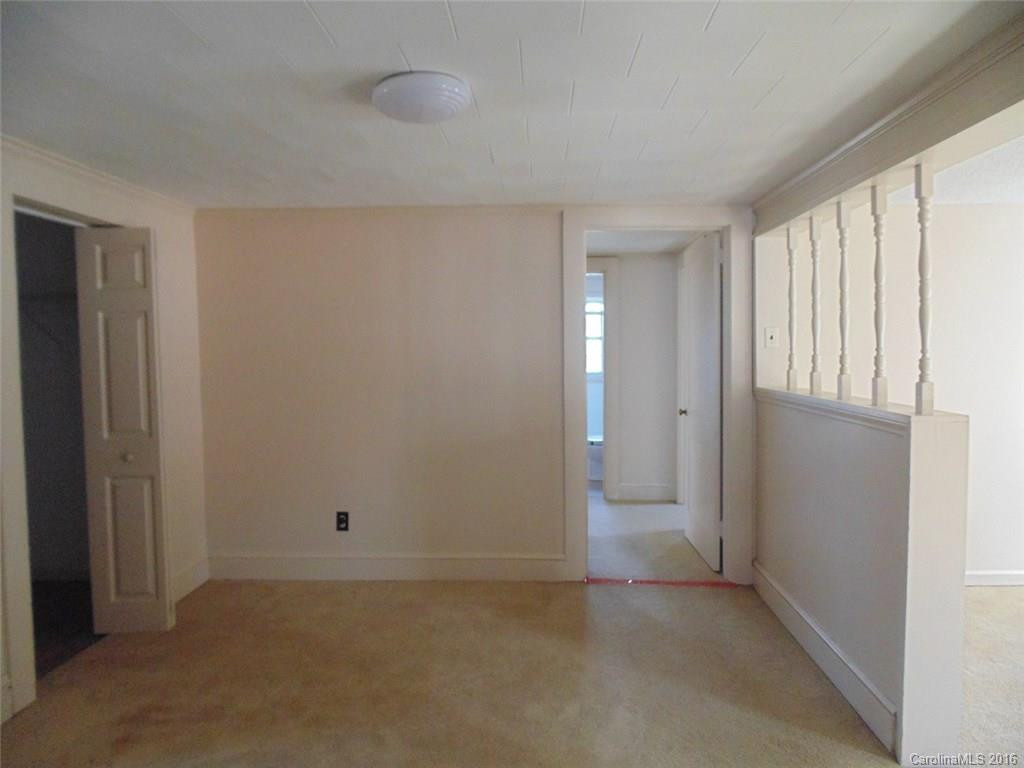 129 Georgia Avenue - Photo 11