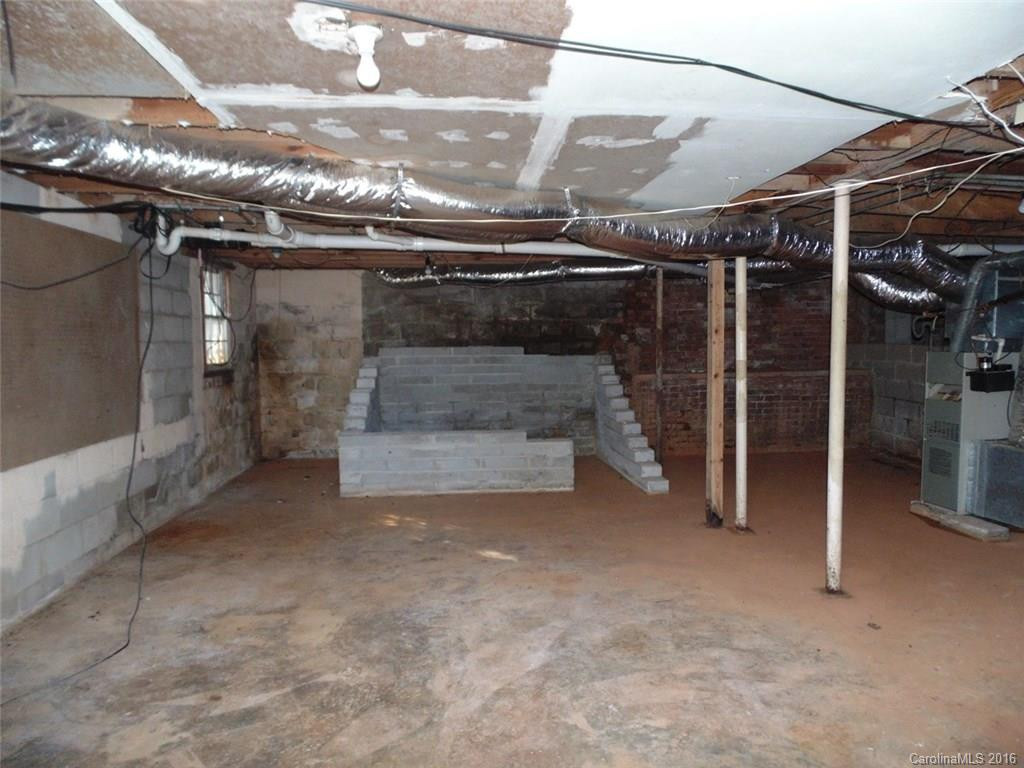 129 Georgia Avenue - Photo 6