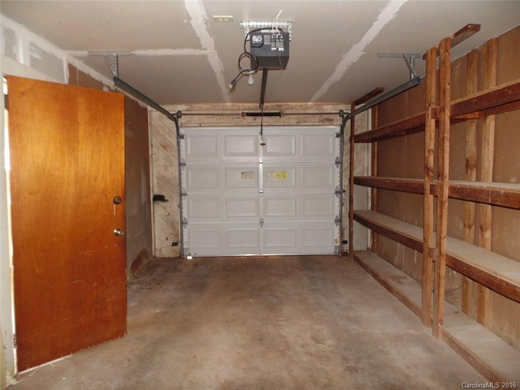 129 Georgia Avenue - Photo 9