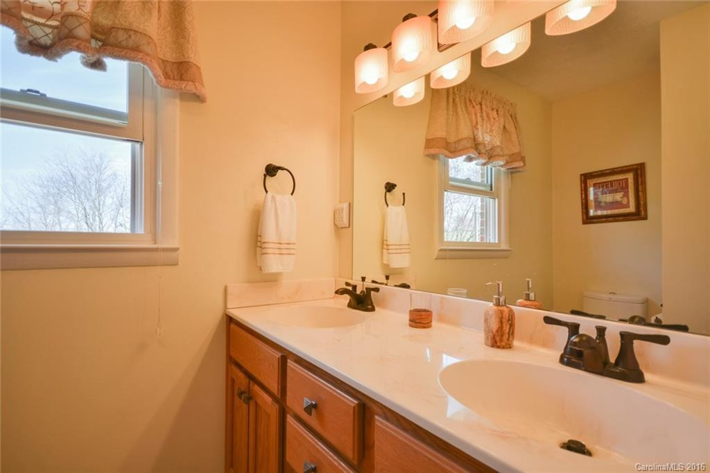 521 Alexander Road - Photo 12
