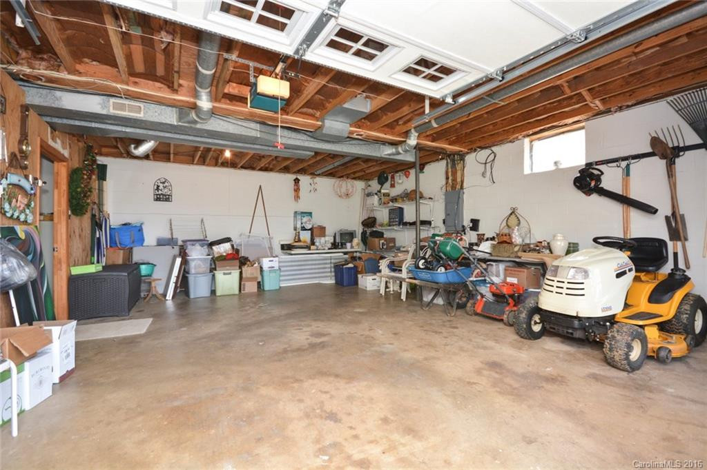 521 Alexander Road - Photo 19