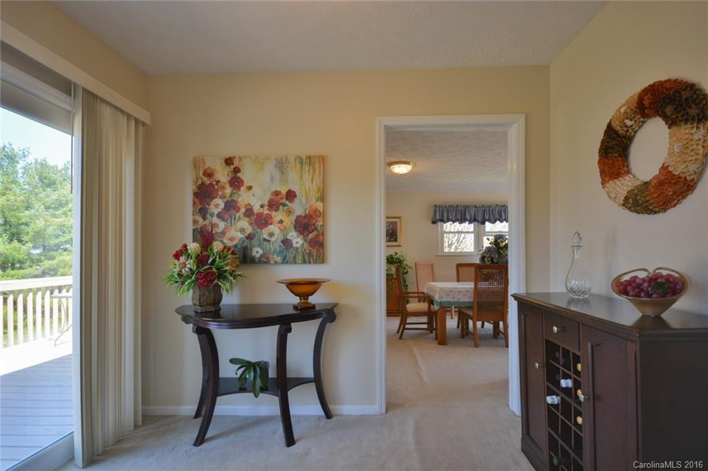 521 Alexander Road - Photo 8