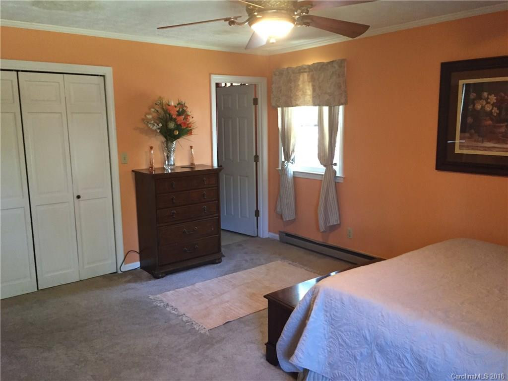 244 Stonebrook Drive - Photo 10