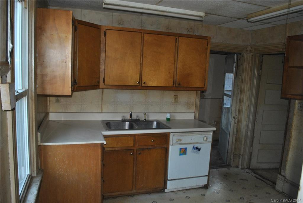 9 Oak Street - Photo 15