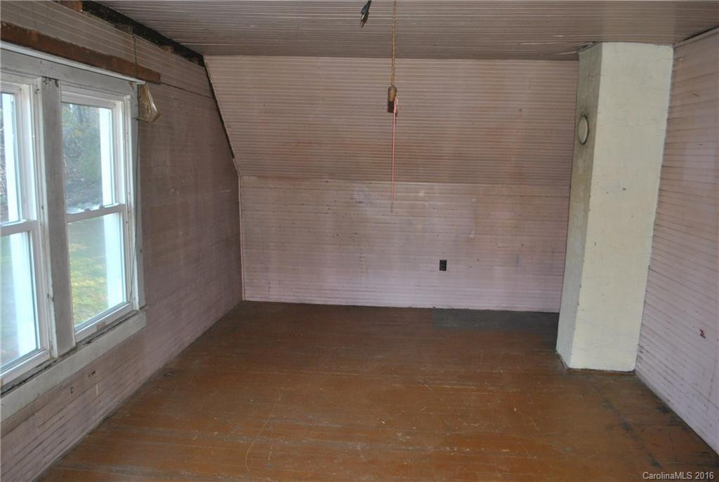 9 Oak Street - Photo 22