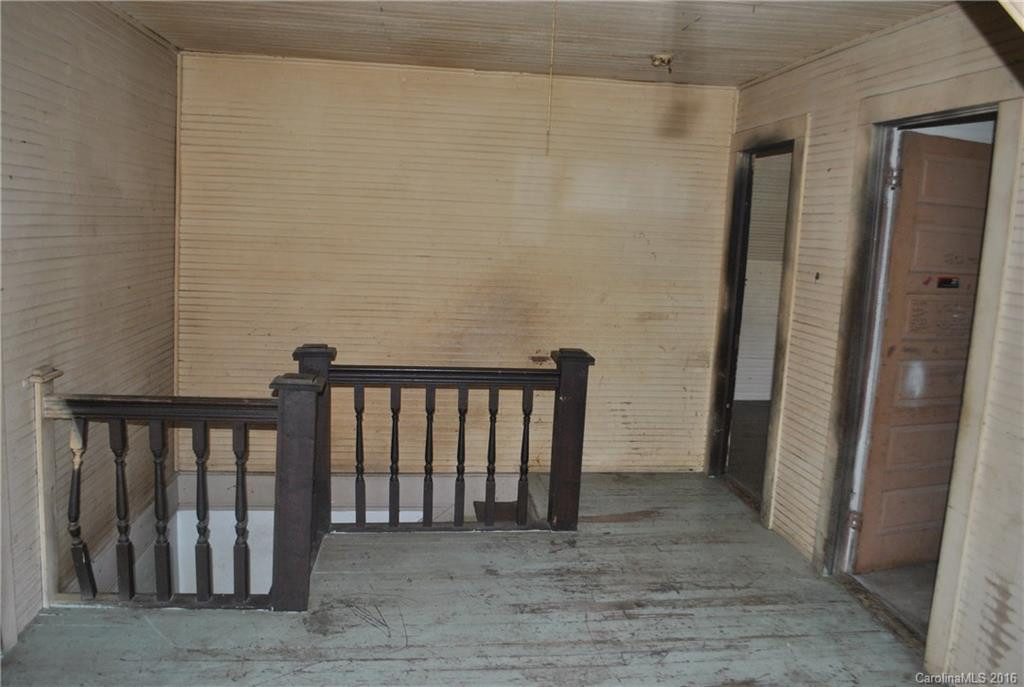 9 Oak Street - Photo 24
