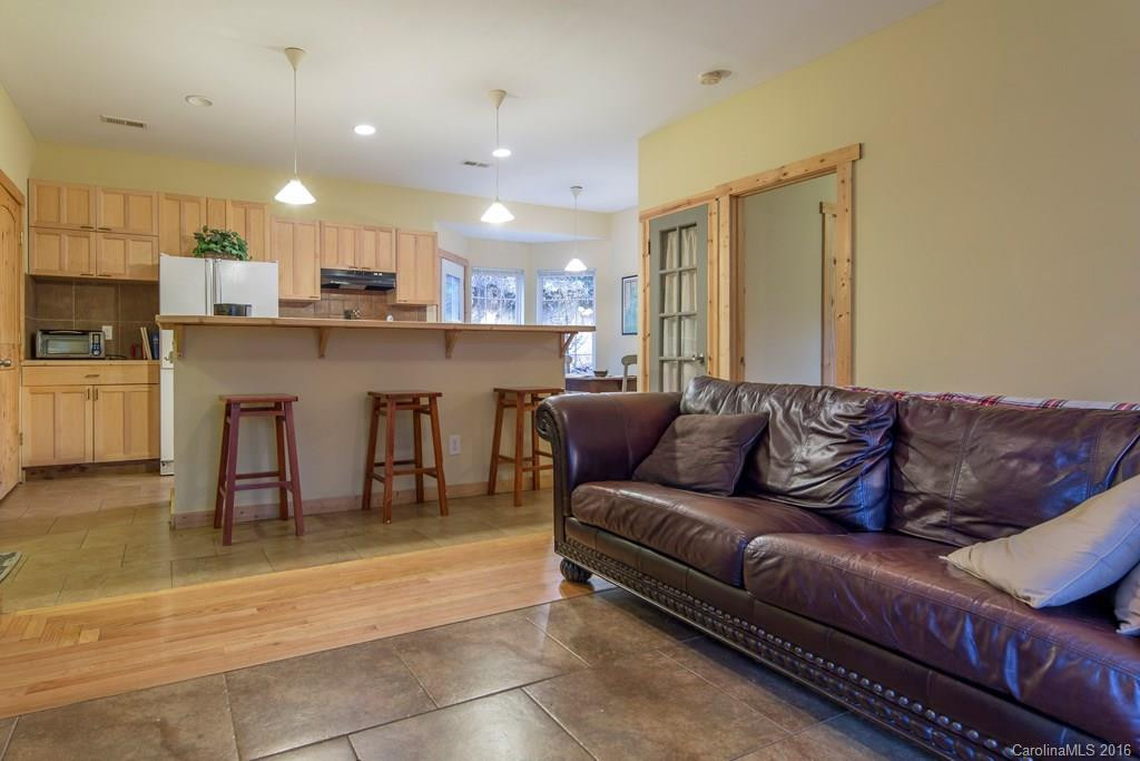 276 Tee Smith Drive - Photo 3