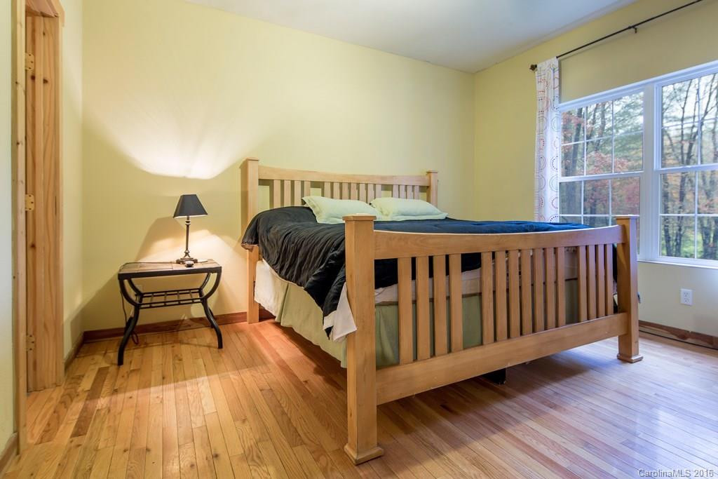 276 Tee Smith Drive - Photo 6