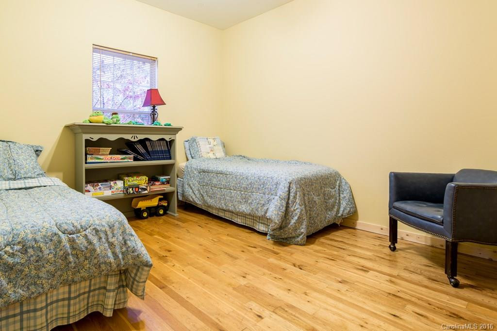 276 Tee Smith Drive - Photo 9