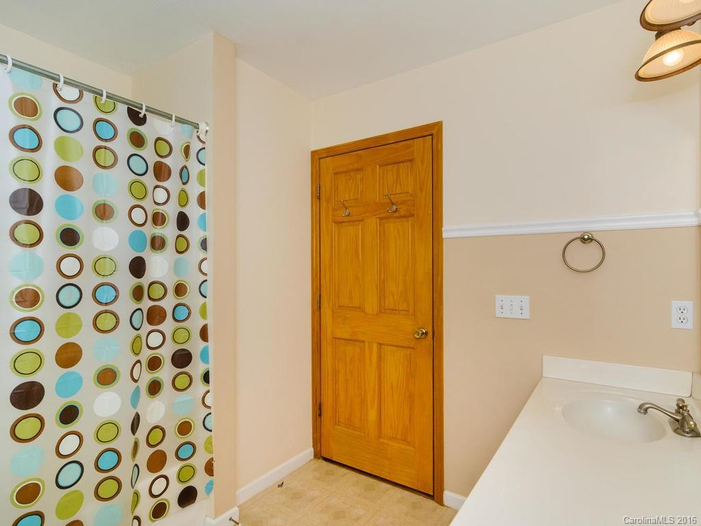 116 Spaulding Court - Photo 12