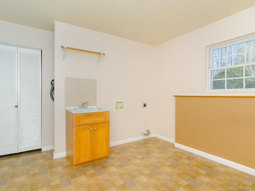 116 Spaulding Court - Photo 14