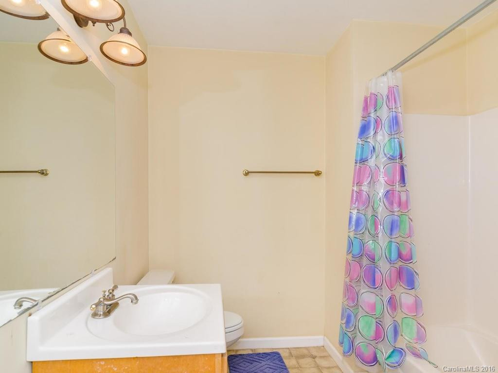 116 Spaulding Court - Photo 18