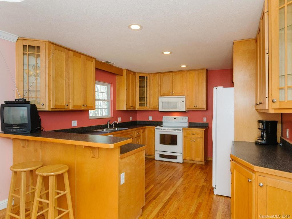 116 Spaulding Court - Photo 6