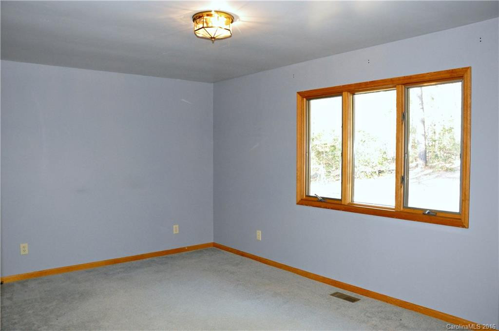 6539 Sugar Hill Road - Photo 8