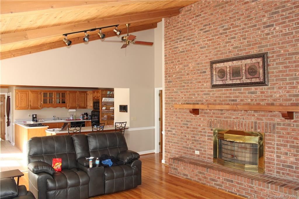 1846 Oak Grove Church Road - Photo 13