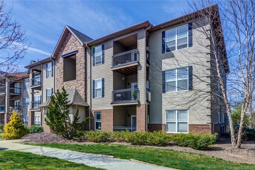 202 Brickton Village Circle ##307