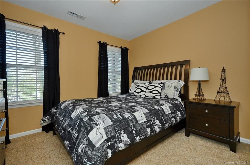 213 Christina Court - Photo 13