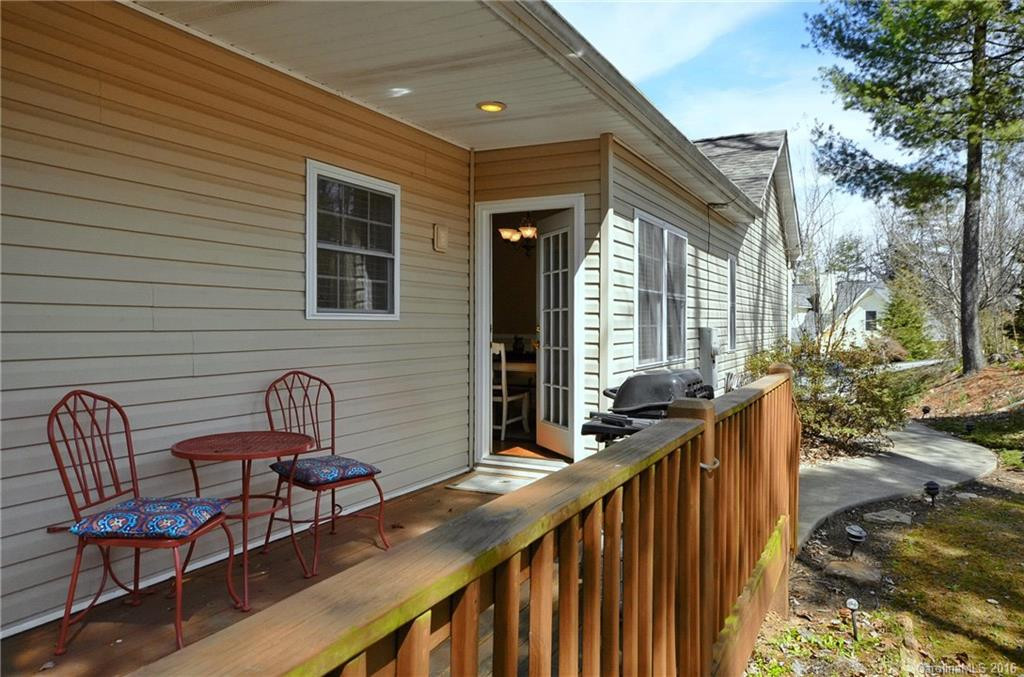 213 Christina Court - Photo 15
