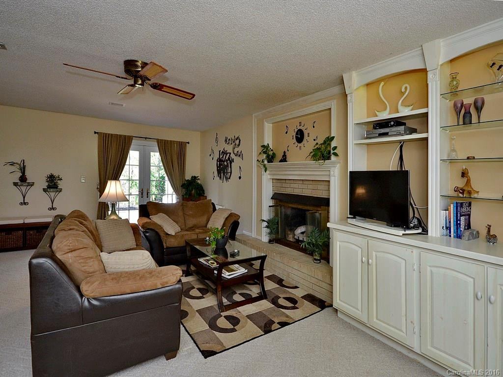 137 Brandon Road - Photo 14
