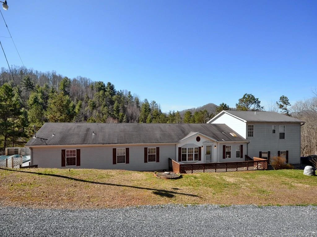 77 Mount Airy Road