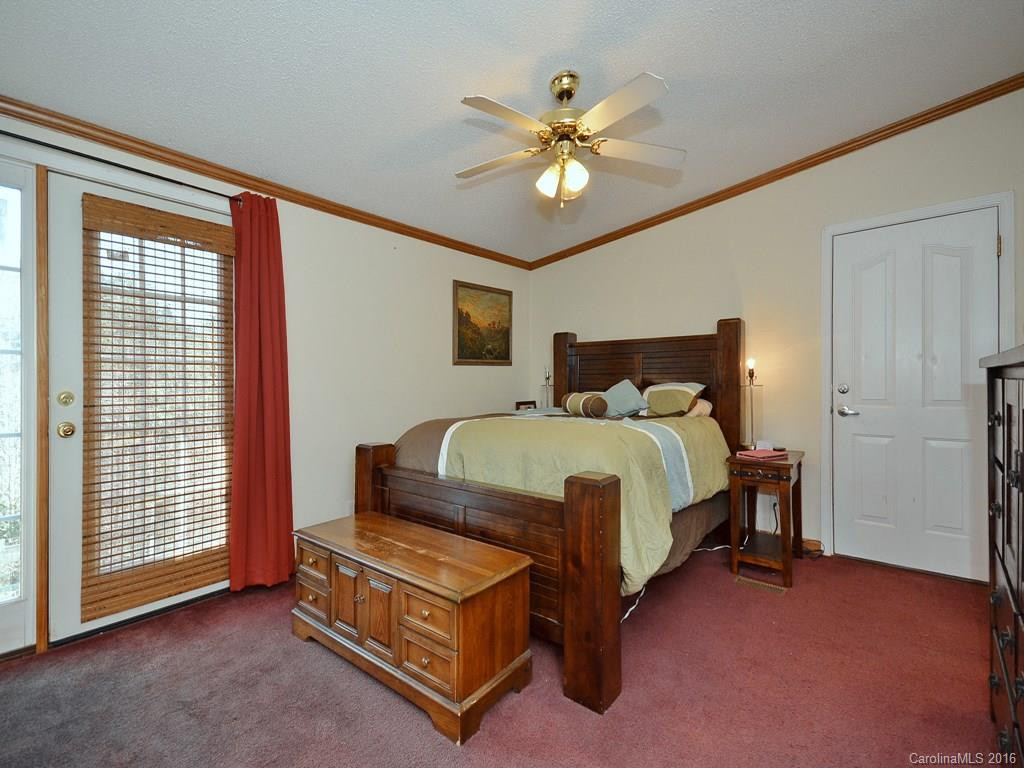77 Mount Airy Road - Photo 8