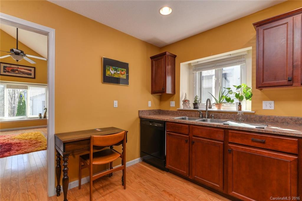 427 Kyfields Drive #Unit 427 - Photo 9