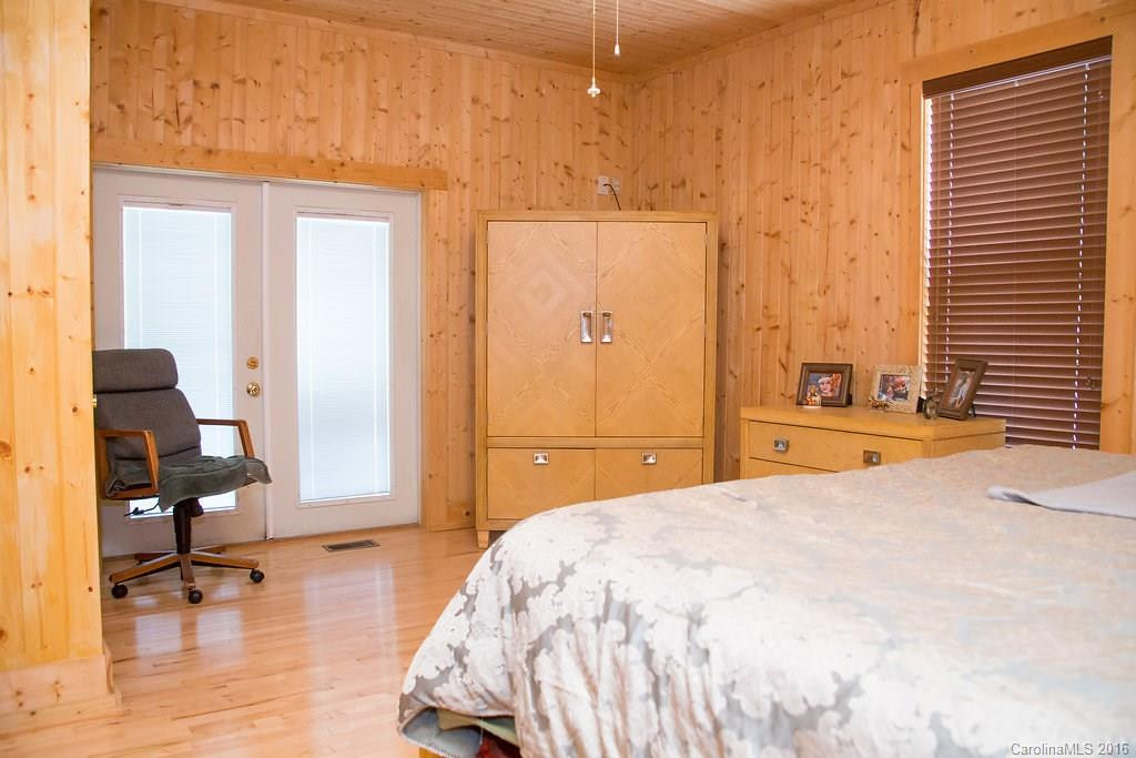 15027 US 221 None - Photo 24