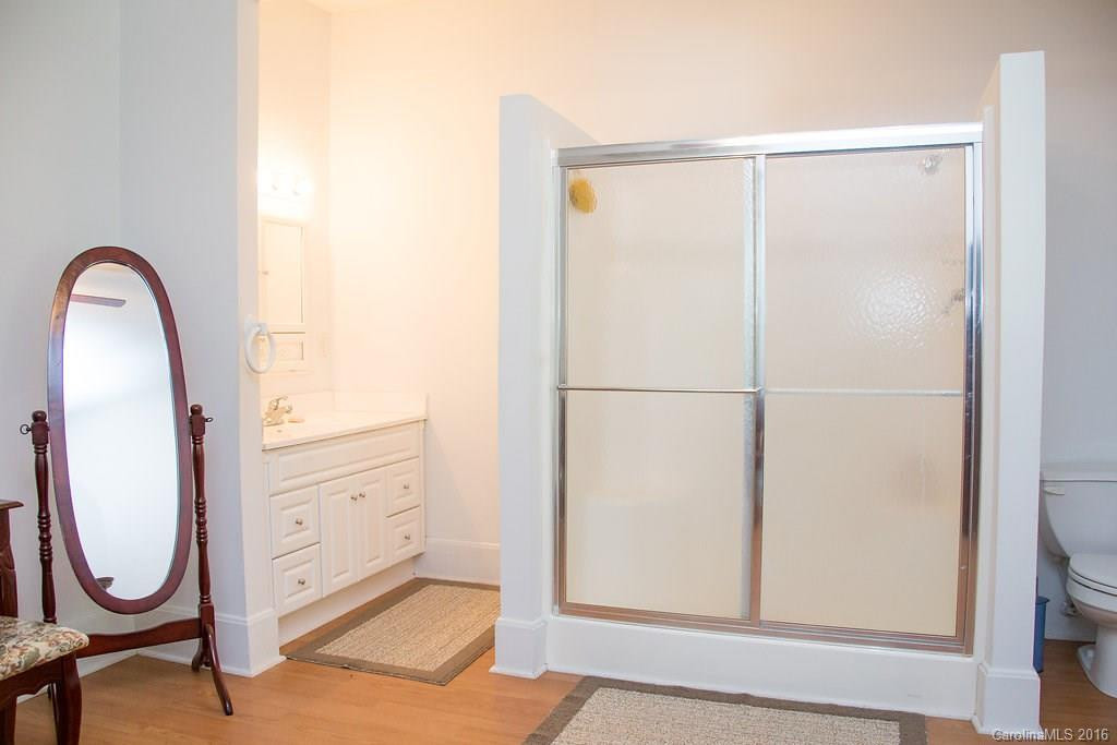 15027 US 221 None - Photo 10