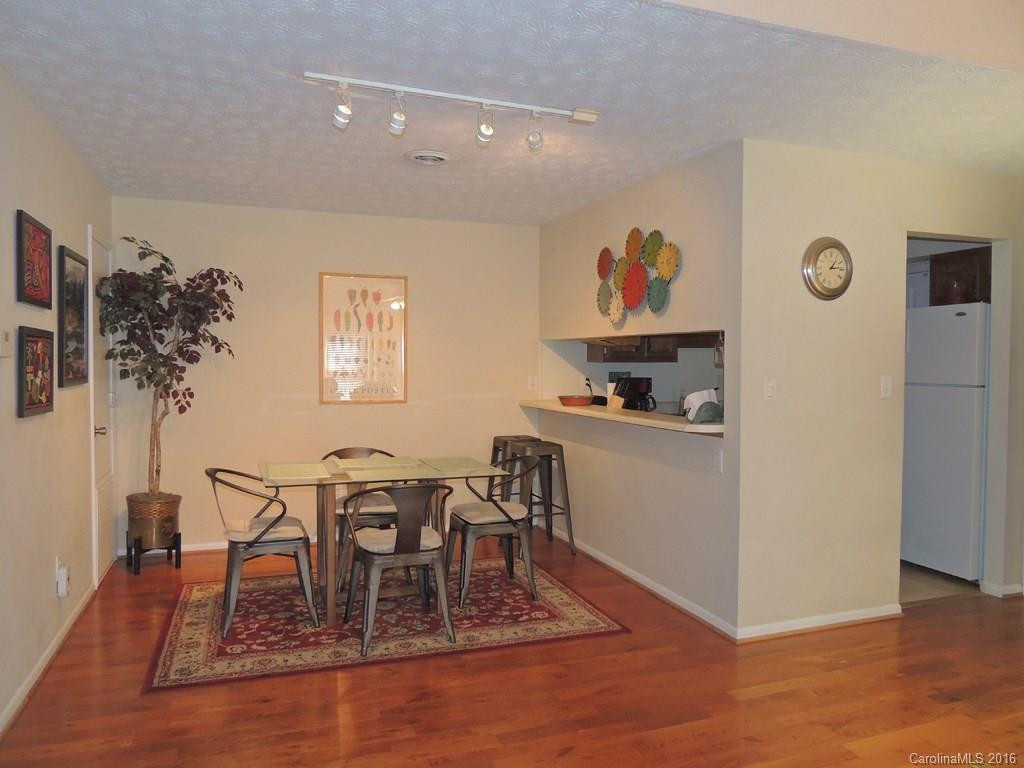 6 Ravencroft Lane #n/a - Photo 5