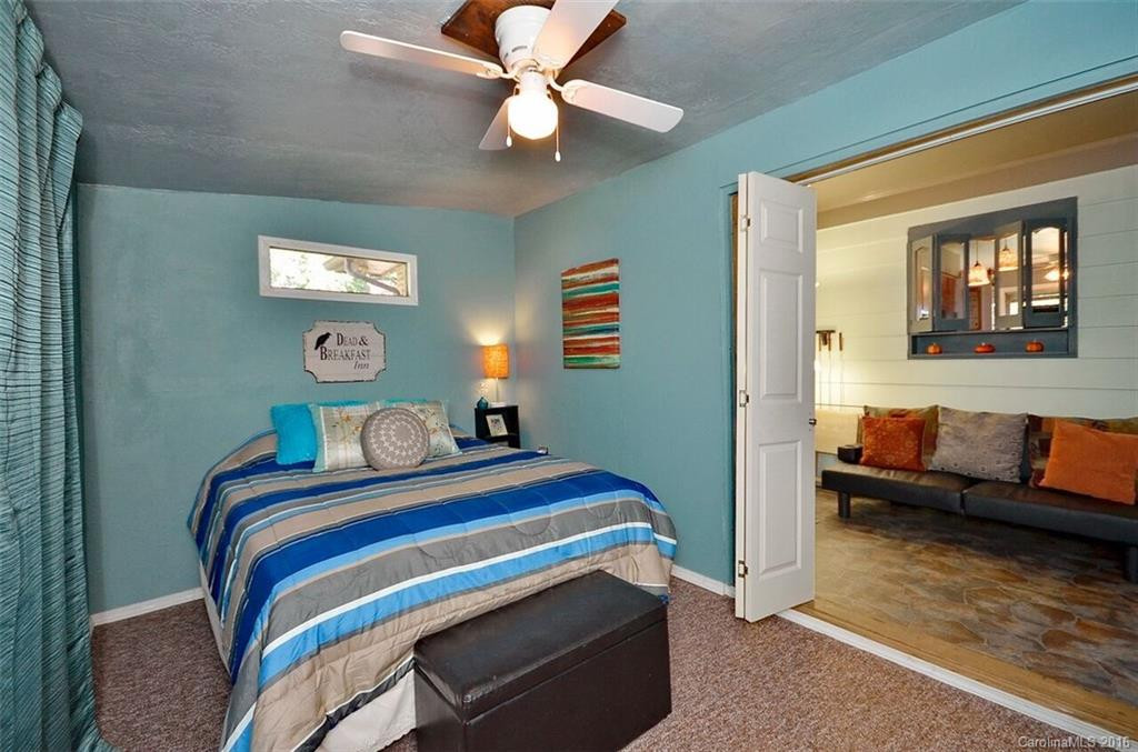 1195 Hendersonville Highway - Photo 11