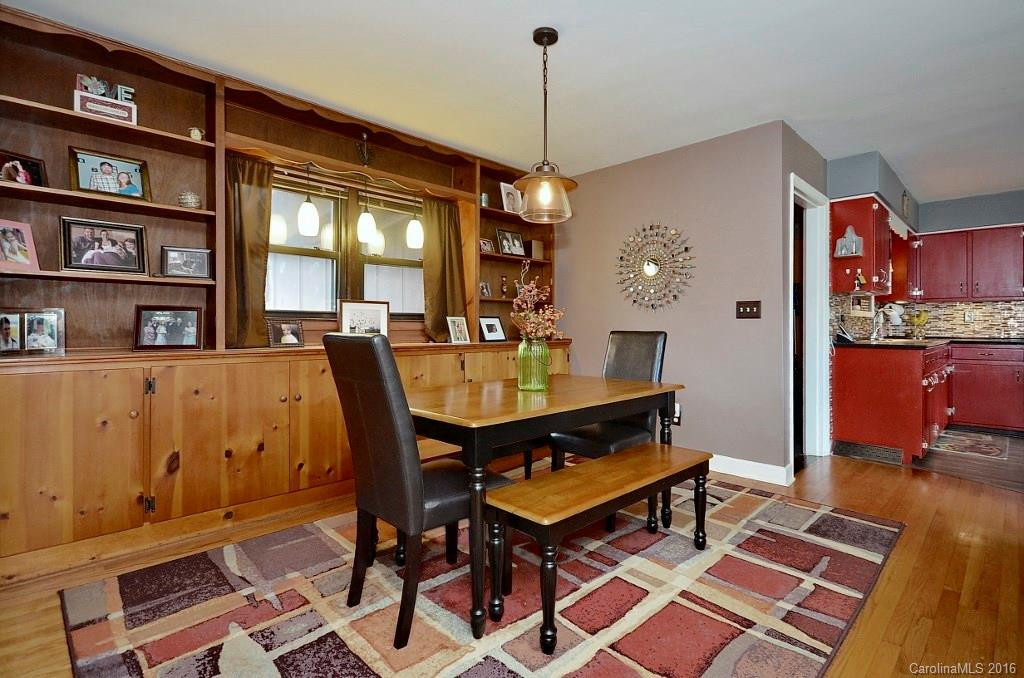 1195 Hendersonville Highway - Photo 4