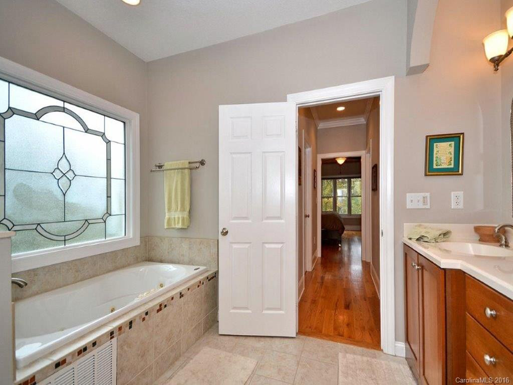 156 Duncan Estate Drive - Photo 13