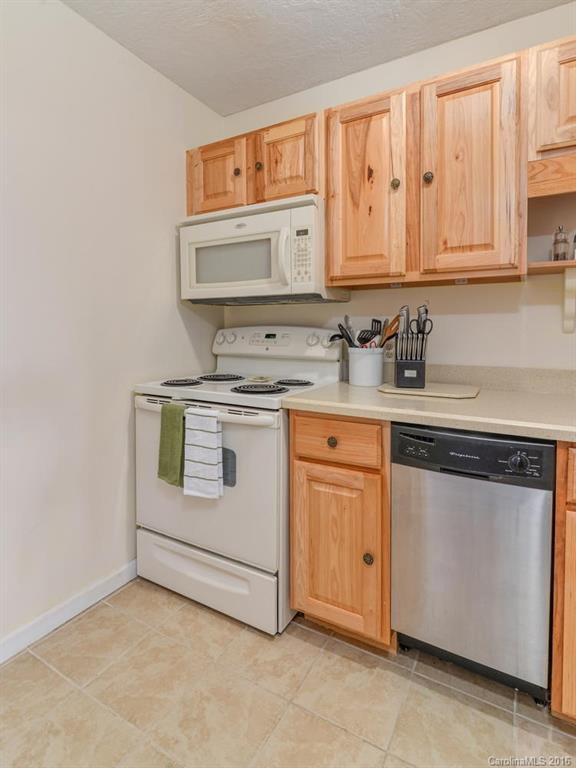 647 Town Mountain Road #305 - Photo 16