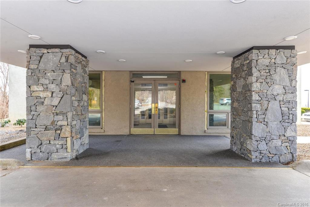 647 Town Mountain Road #305 - Photo 3