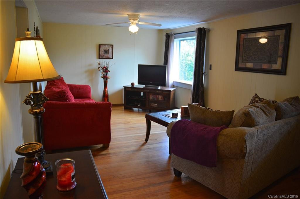 5 Smith Graveyard Road - Photo 11