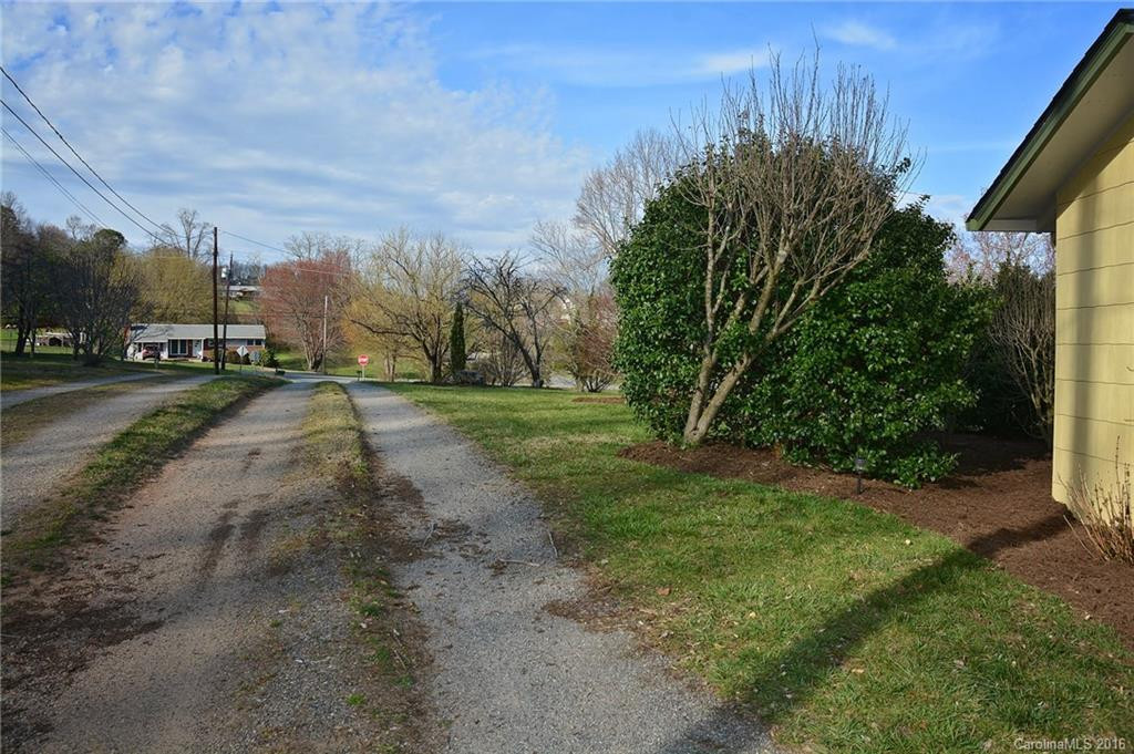 5 Smith Graveyard Road - Photo 23