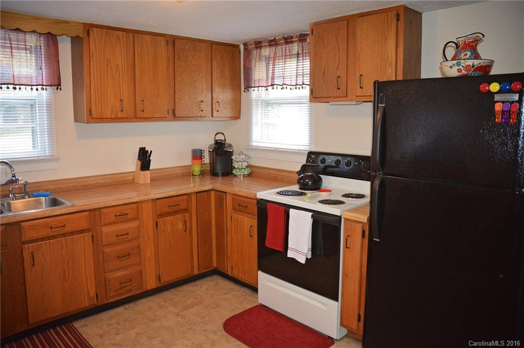 5 Smith Graveyard Road - Photo 9