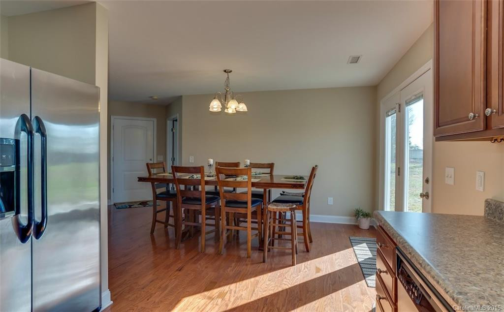 115 Somerset Lane - Photo 7