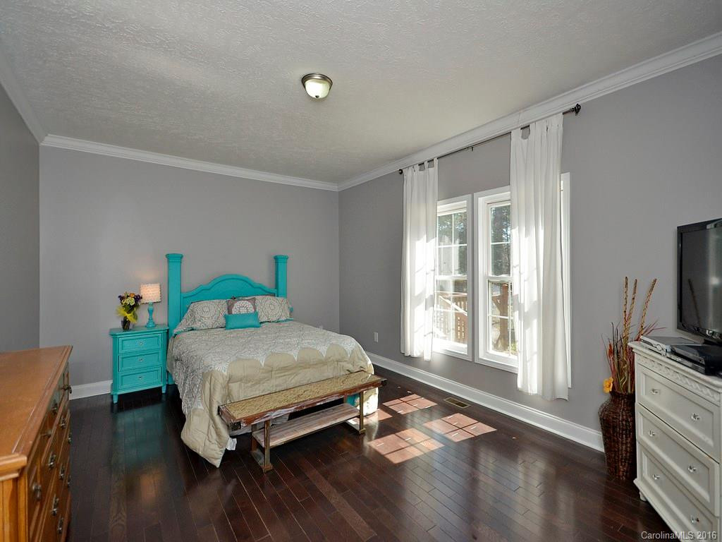 150 White Pine Drive #5 - Photo 12