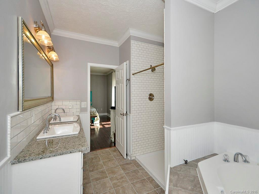 150 White Pine Drive #5 - Photo 13