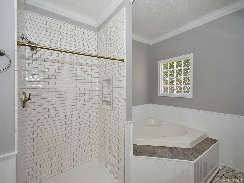 150 White Pine Drive #5 - Photo 14