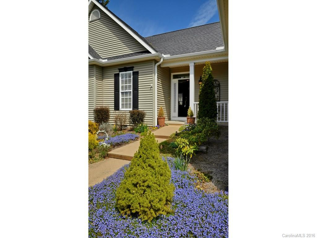 74 Classic Oaks Circle - Photo 2