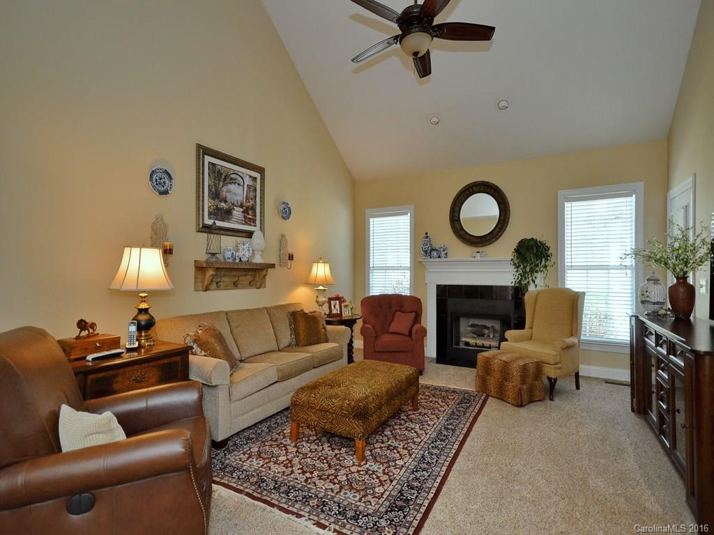 74 Classic Oaks Circle - Photo 4