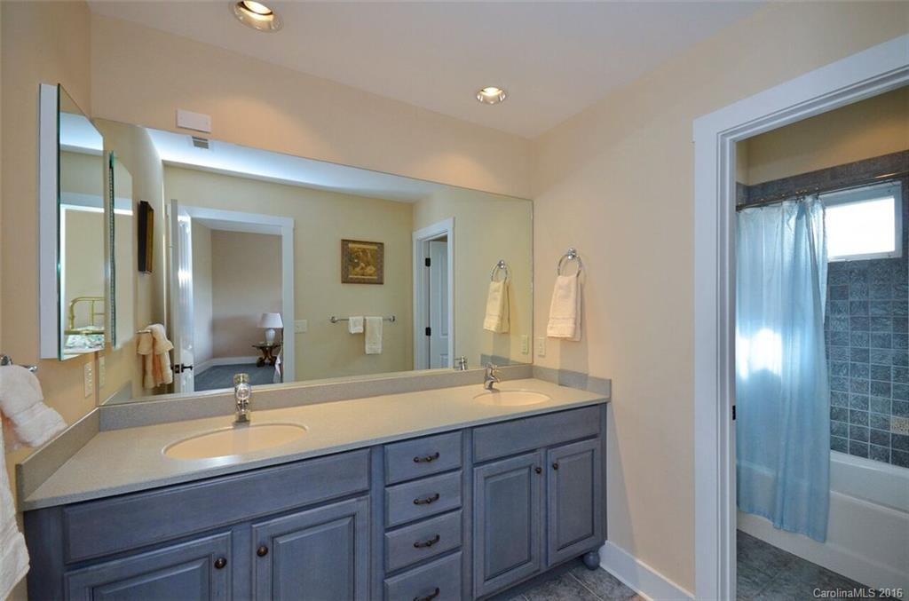 1447 Kentwood Lane - Photo 20