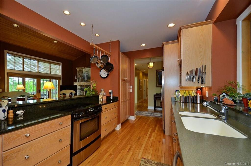 1447 Kentwood Lane - Photo 6