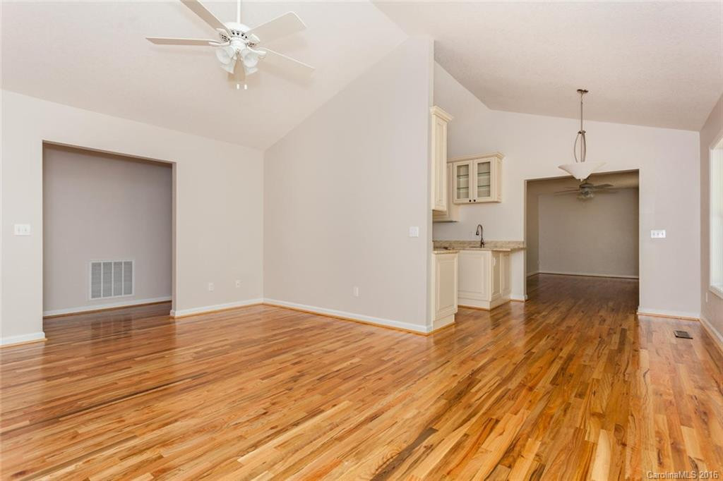 192 Allen Paul Drive #2 - Photo 4