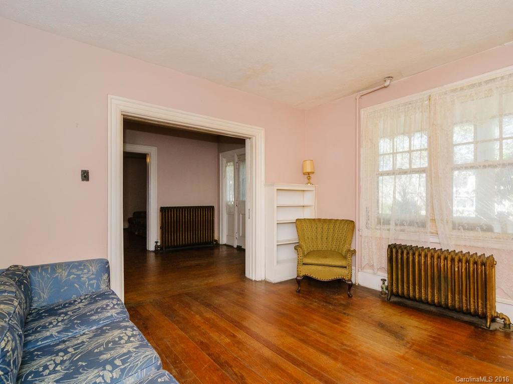 332 Montford Avenue - Photo 7