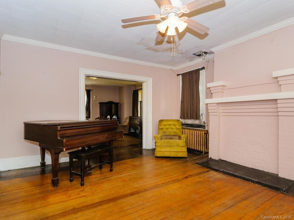 332 Montford Avenue - Photo 8